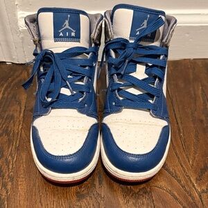 Nike air Jordan one true blue